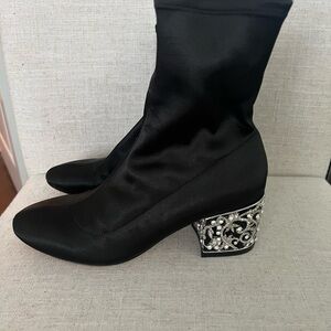 Elegant Black Women's Boots with Embellished Heel